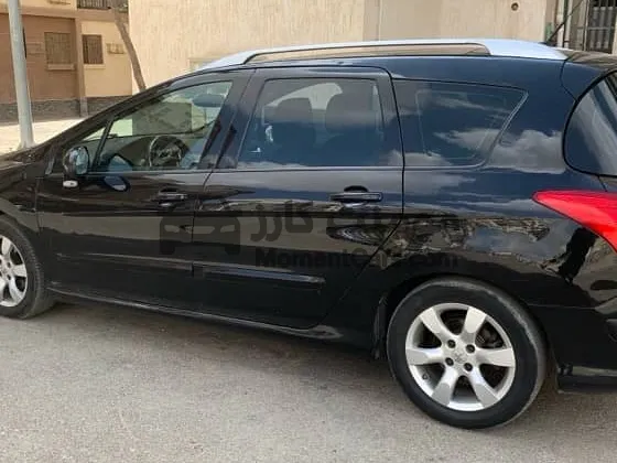 بيجو 308 SW 2011 أوتوماتيك - إستيشن للبيع