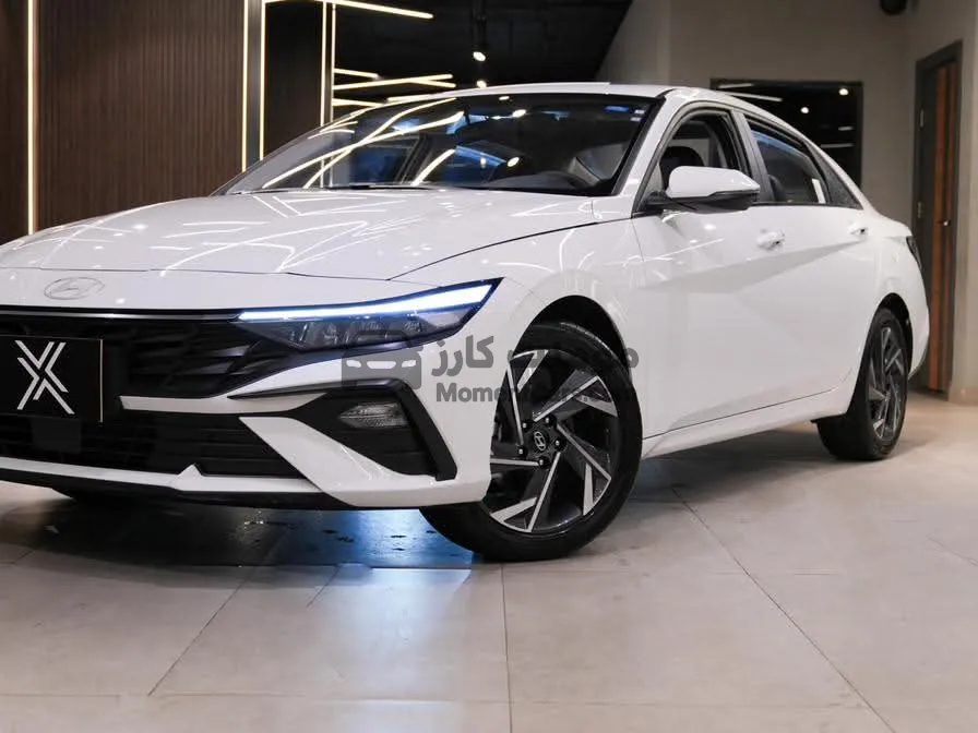 هيونداي النترا CN7 2025 كاملة - تقسيط متاح