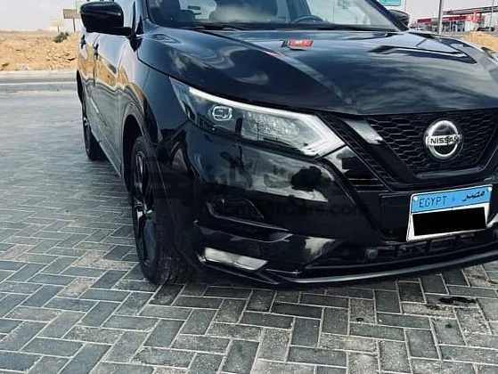 نيسان قشقاي 2021 أعلى فئة (ميد نايت) للبيع