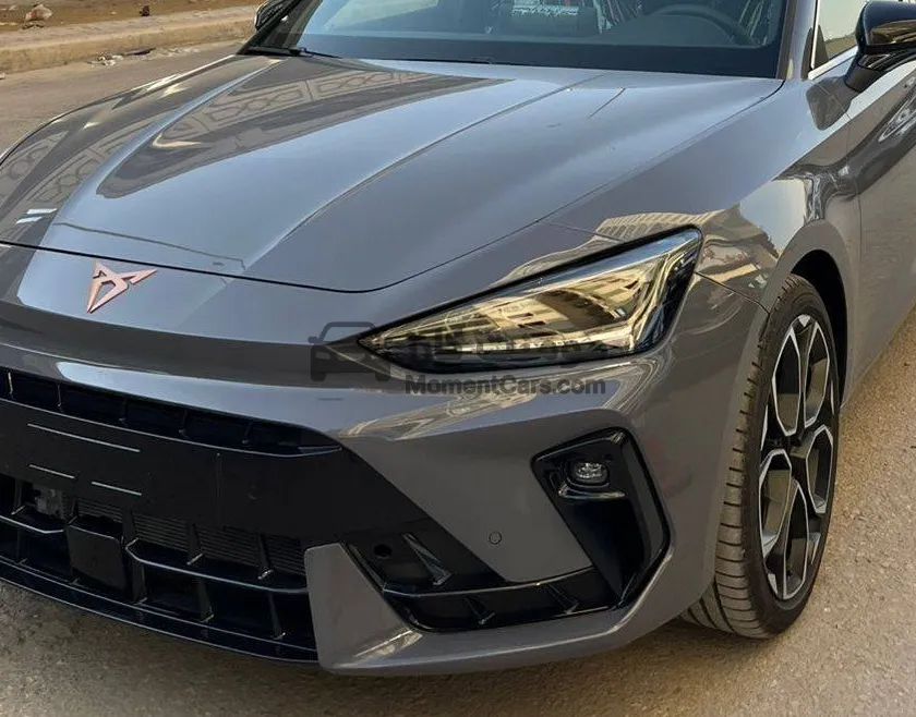 كوبرا ليون 2026 اتوماتيك هاتشباك للبيع