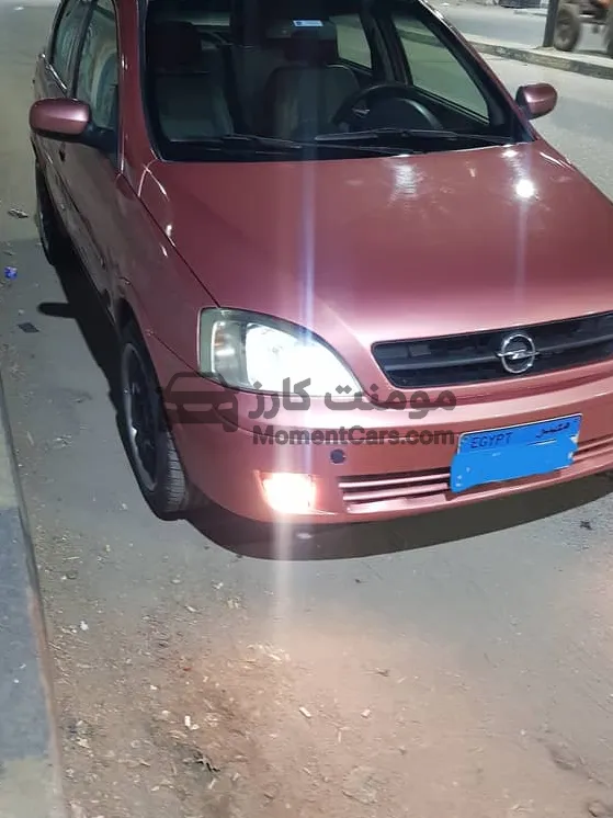 أوبل كورسا 2005 سيدان مانيوال - فابريكة دواخل للبيع