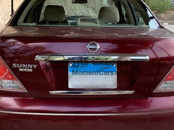 نيسان صني 2015 اتوماتيك ٨٥ ألف كيلو حالة ممتازة