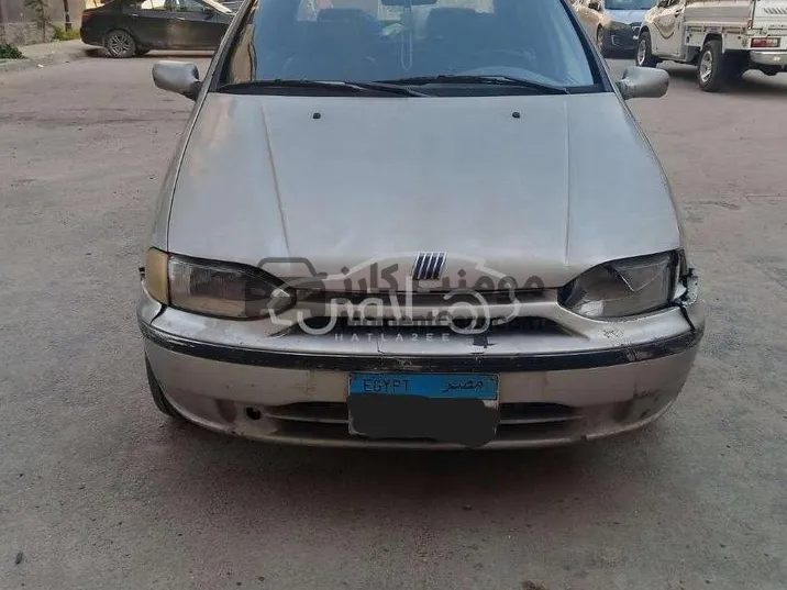 فيات سيينا 2001 مانيوال 1400 سي سي للبيع