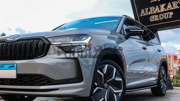 سكودا كودياك 2025 سبورت لاين 7 راكب للبيع