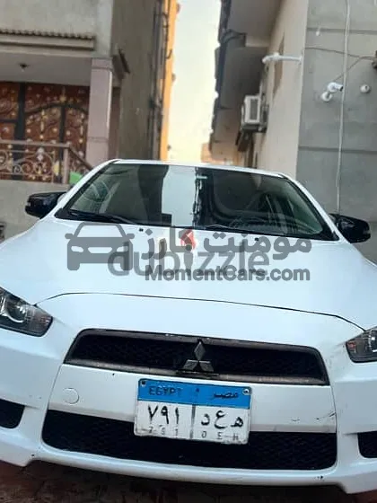 ميتسوبيشي لانسر 2015 اتوماتيك 160 ألف كم للبيع