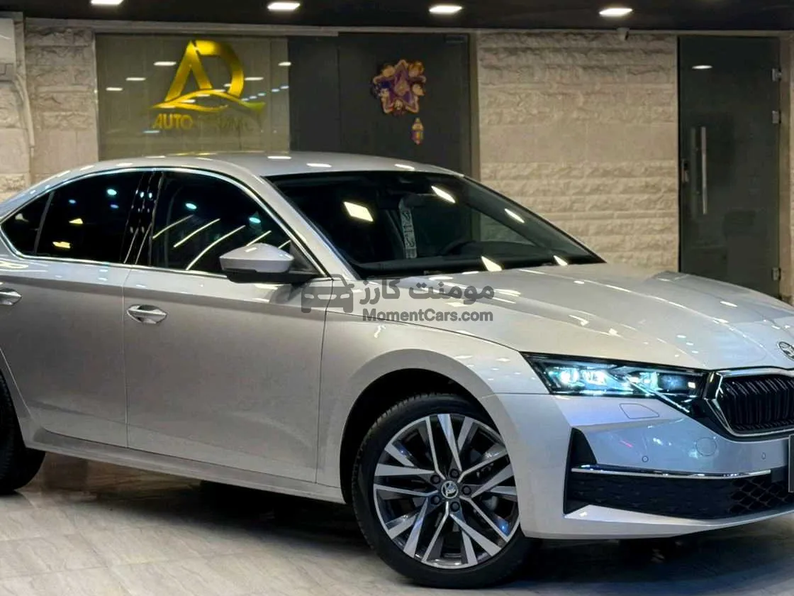 سكودا اوكتافيا 2025 سويت كسر زيرو للبيع