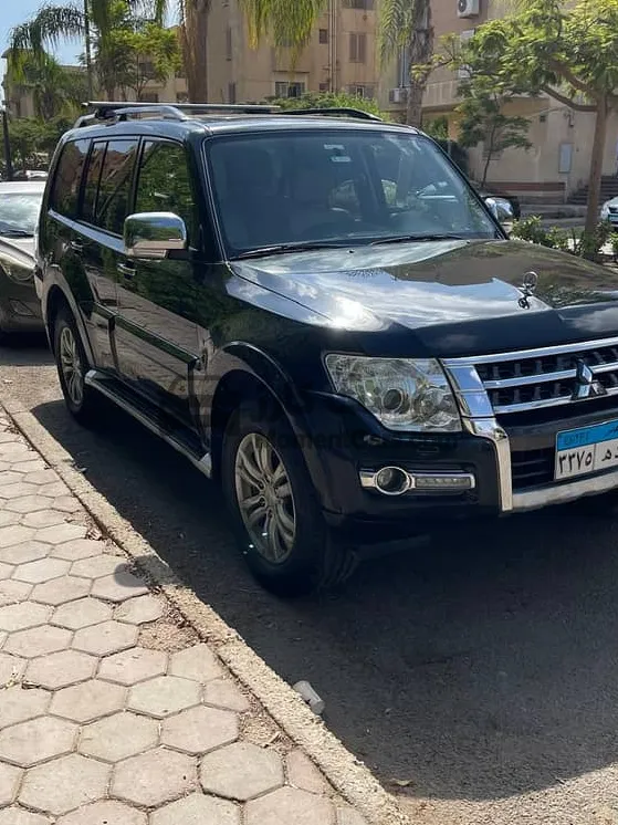 ميتسوبيشي باجيرو 2016 اعلى فئة 3800cc للبيع