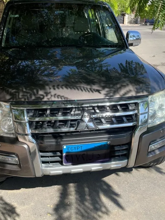 ميتسوبيشي باجيرو 2016 اتوماتيك للبيع