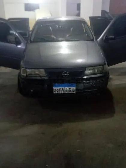 أوبل فيكترا 1995 اتوماتيك 2000 سي سي للبيع