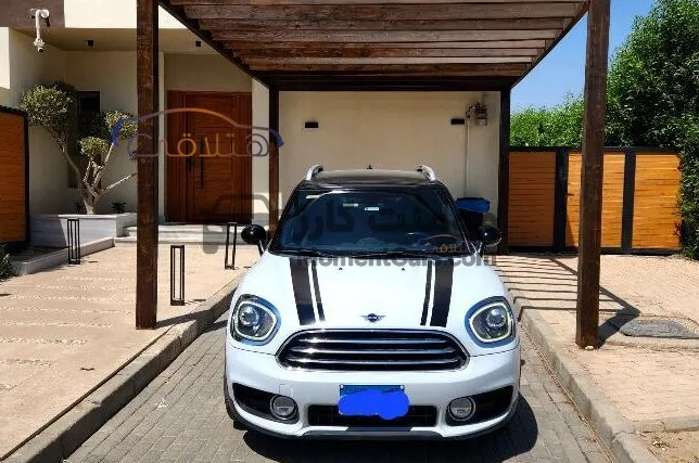 ميني كانتري مان 2019 أتوماتيك للبيع