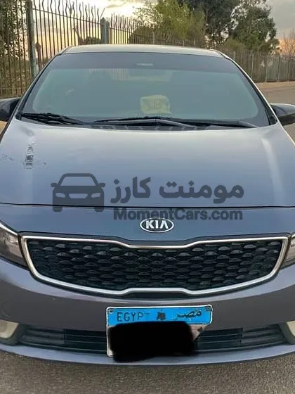 كيا سيراتو 2017 اتوماتيك كاميرا وشاشة للبيع