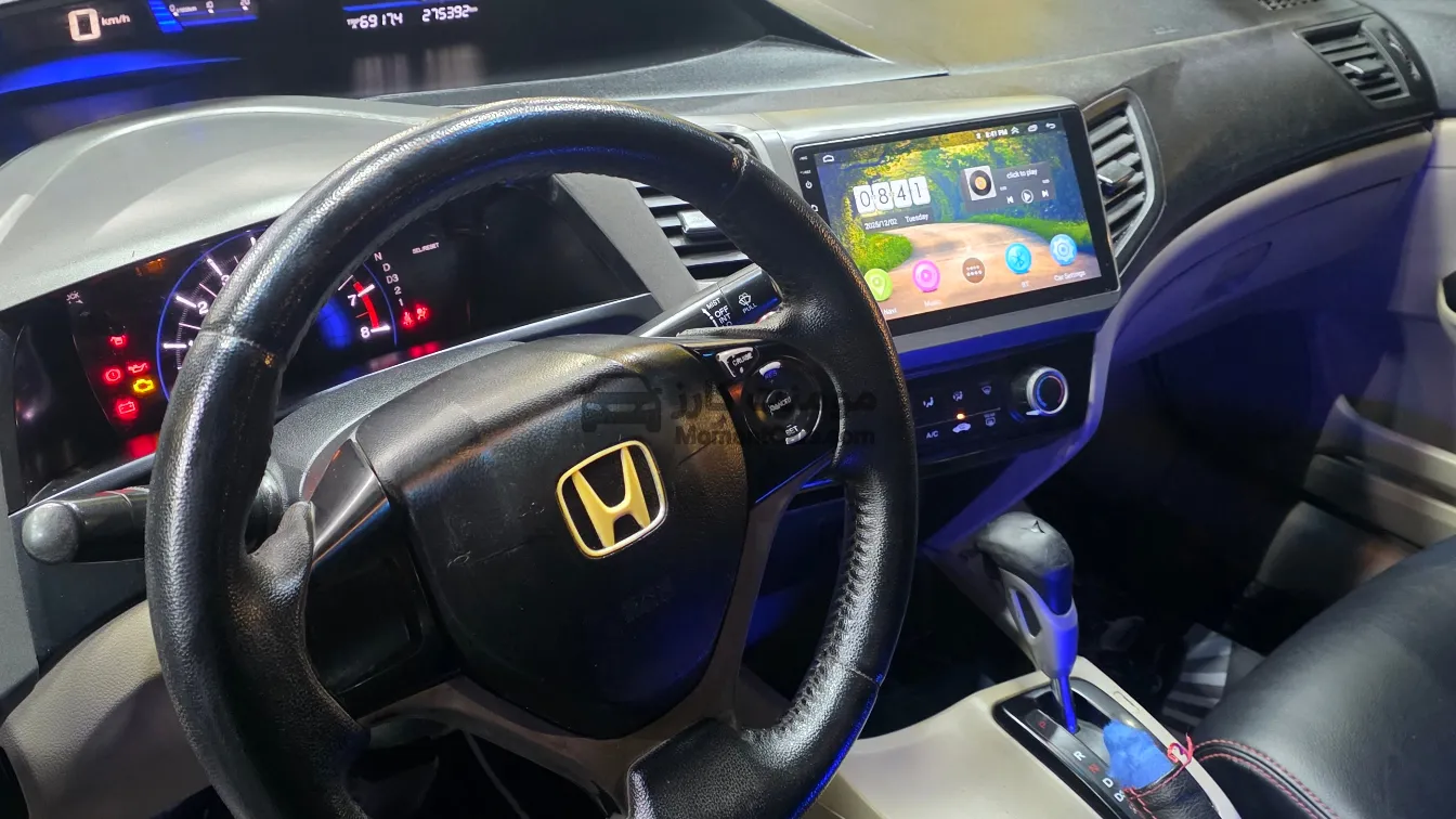 هوندا سيفيك 2012 اتوماتيك فئة أولى للبيع