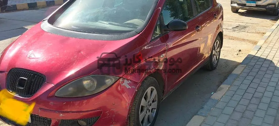 سيات توليدو 2005 مانيوال فتحة سقف وجنوط اسبور للبيع