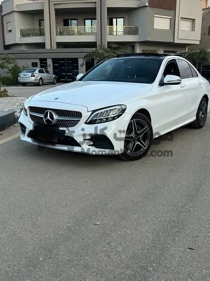 مرسيدس C200 AMG 2019 4matic فابريكة للبيع