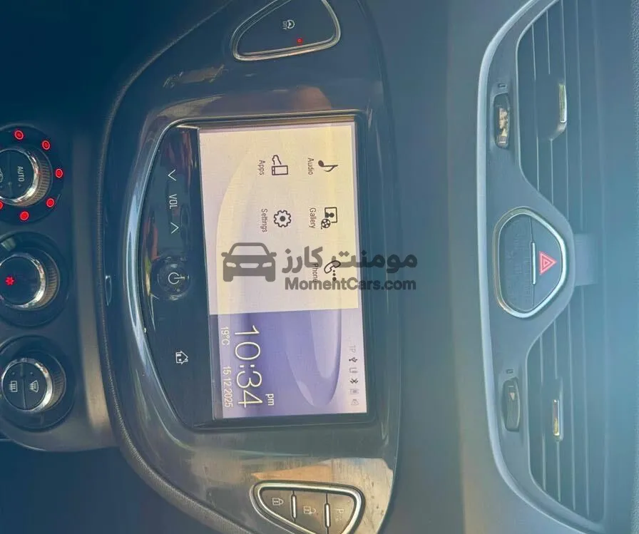 أوبل كورسا 2016 هاتشباك كاملة فتحة سقف للبيع