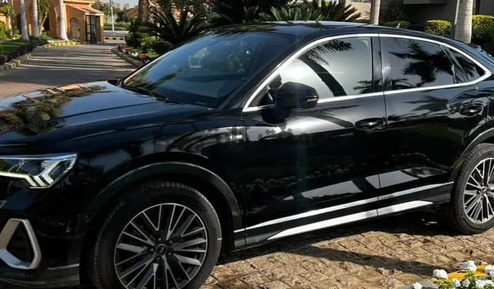 أودي Q3 سبورتباك 2022 عداد قليل وضمان وكالة