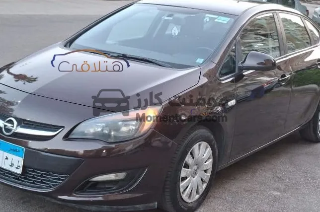 اوبل أسترا 2013 اتوماتيك سيدان للبيع