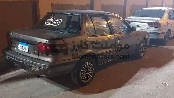 ميتسوبيشي لانسر 1992 عيون صفية مانيوال للبيع