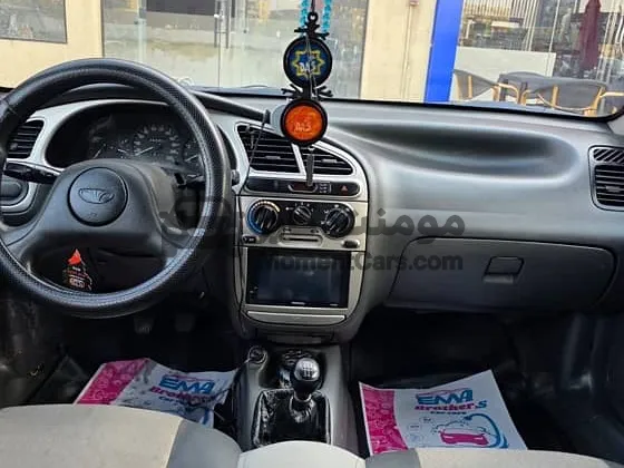 دايو لانوس 2004 مانيوال فابريكة دواخل للبيع