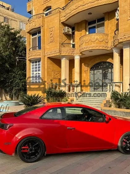 كيا سيراتو كوبيه 2011 اتوماتيك جلد شاشة أندرويد للبيع