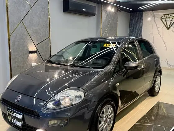 فيات بونتو 2019 اتوماتيك فابريكة بالكامل