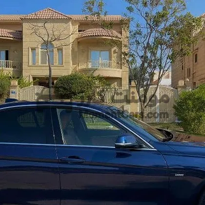 بي ام دبليو 318 لاكشري 2018 فابريكة للبيع