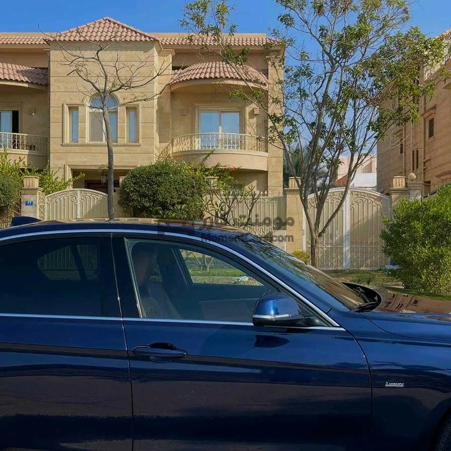 بي ام دبليو 318i 2018 لاكشري عداد قليل