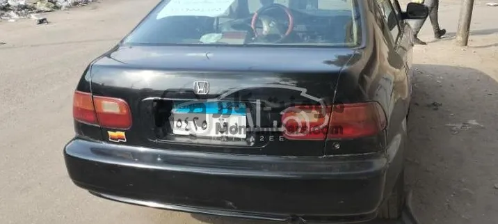 سيات كوردوبا 2001 مانيوال حالة ممتازة للبيع