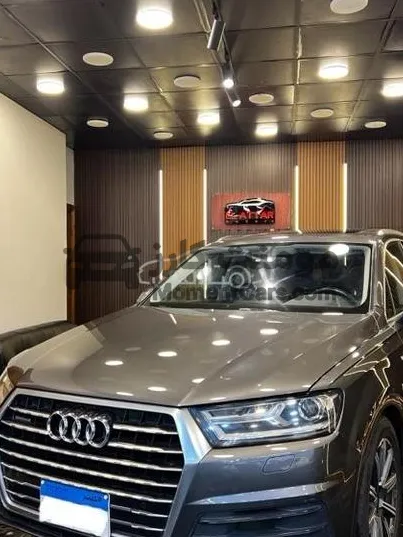 اودي Q7 S-Line 2020 فابريكة للبيع