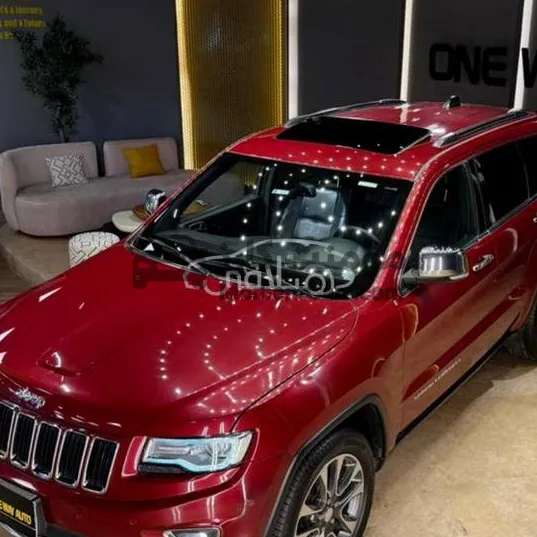 جيب جراند شيروكي 2015 اتوماتيك للبيع