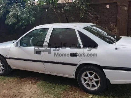 أوبل فيكترا 1995 مانيوال 1600 سيدان للبيع