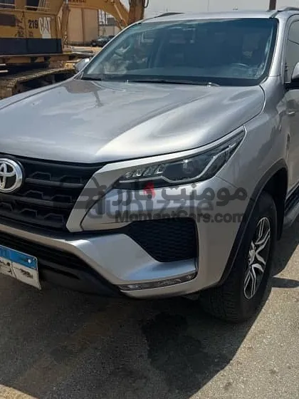 تويوتا فورتشنر 2024 اتوماتيك 2700 سي سي للبيع