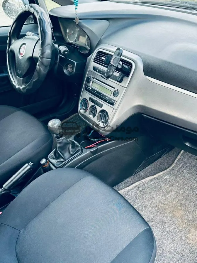 فيات جراند بونتو 2016 مانيوال - رخصة طويلة - عداد ١٧٥ ألف