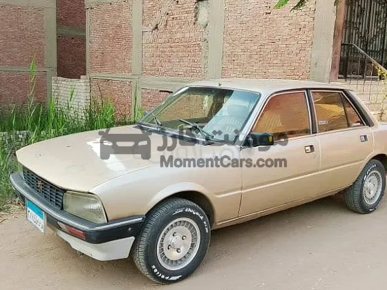 بيجو 505 موديل 1980 للبيع دواخل فابريكة مانوال طنطا