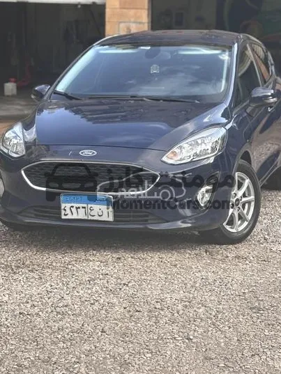 فورد فيستا 2000 مانيوال بنزين للبيع