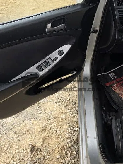 هيونداي سولاريس 2017 هاتشباك 1600cc للبيع