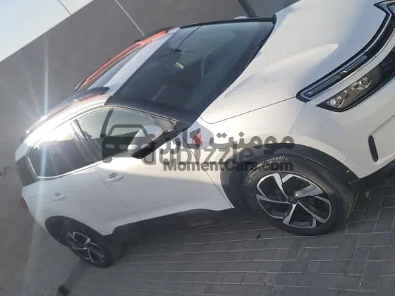 سيتروين C5 اير كروس 2021 هاي لاين اتوماتيك للبيع