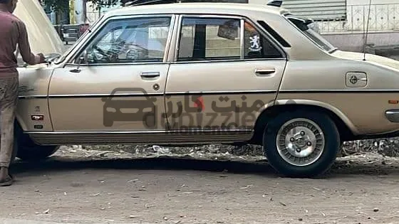 بيجو 504 موديل 1979 غاز وبنزين بحالة ممتازة للبيع