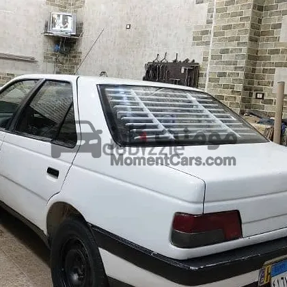 بيجو 405 موديل 1993 مشدودة بالكامل للبيع