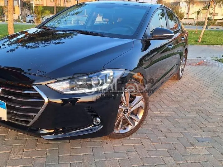 هيونداي إلنترا AD 2025 توب لاين اتوماتيك