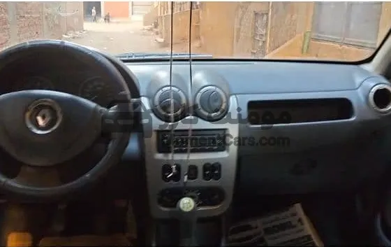 رينو سانديرو 2012 مانيوال رشة نظافة وبحالة جيدة