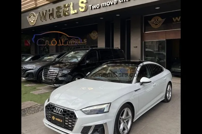 اودي A5 2023 اتوماتيك سيدان - 15000 كم