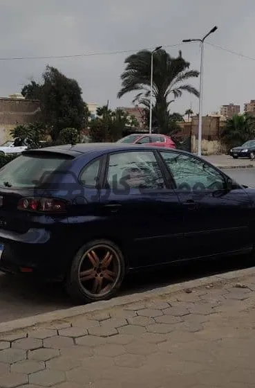 سيات ابيزا 2008 مانيوال فرش جلد وجنط 17 للبيع