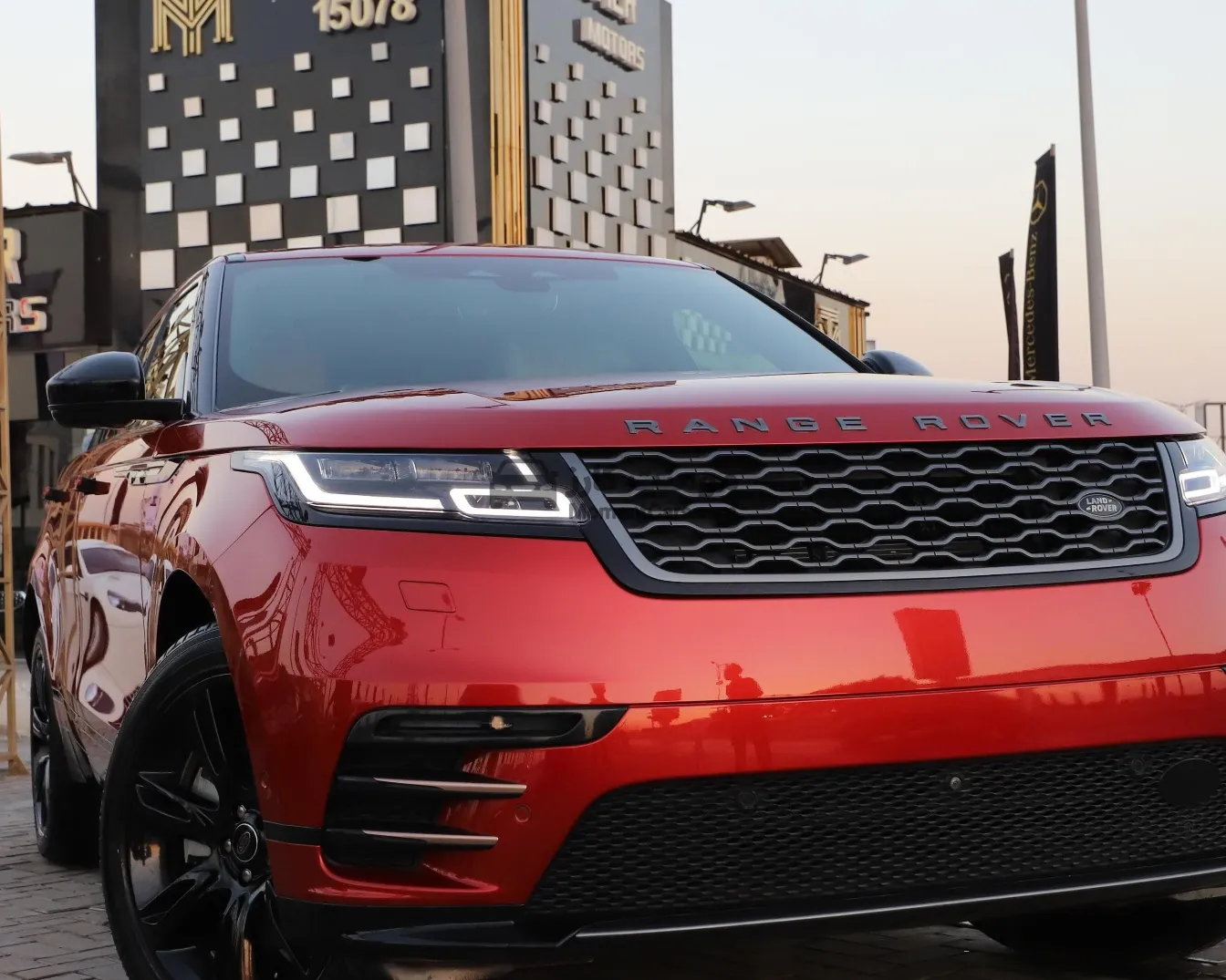 رينج روفر فيلار 2021 اتوماتيك 2000 سي سي للبيع