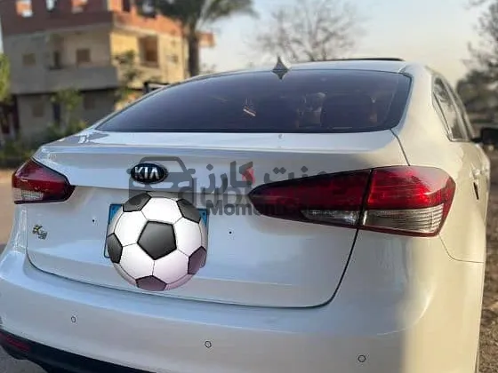 كيا K3 2017 أعلى فئة فتحة سقف 111 ألف كم