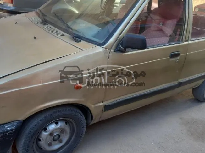 لادا 2107 موديل 1988 مانيوال غاز للبيع