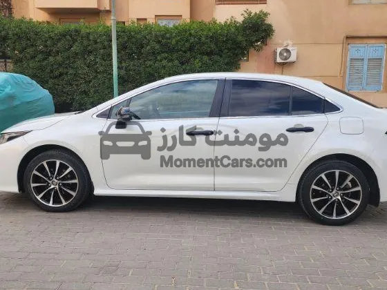 تويوتا كورولا 2021 اتوماتيك 109 ألف كم حالة ممتازة