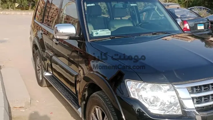 ميتسوبيشي باجيرو 2022 اتوماتيك للبيع