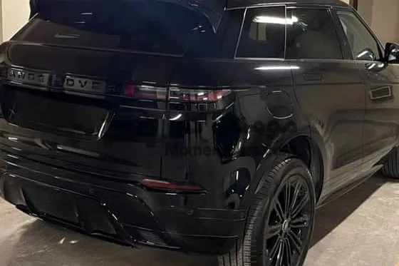 رنج روفر ايفوك 2024 كامله 15000 كم للبيع