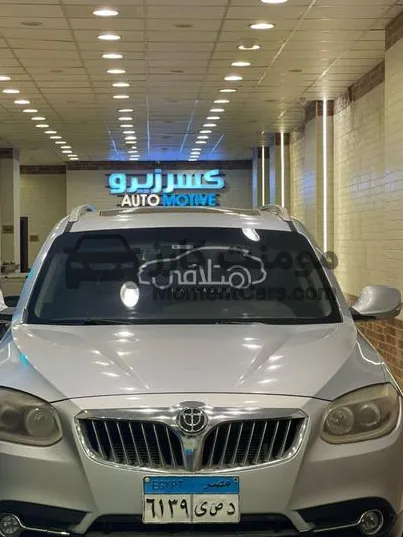 بريليانس V5 2014 أوتوماتيك للبيع